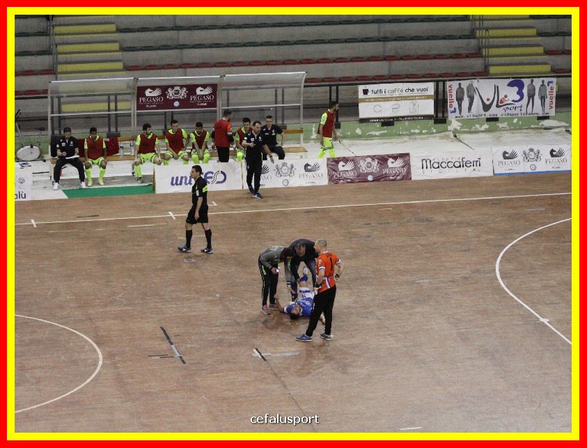 190405 Real playoff 056_tn.jpg